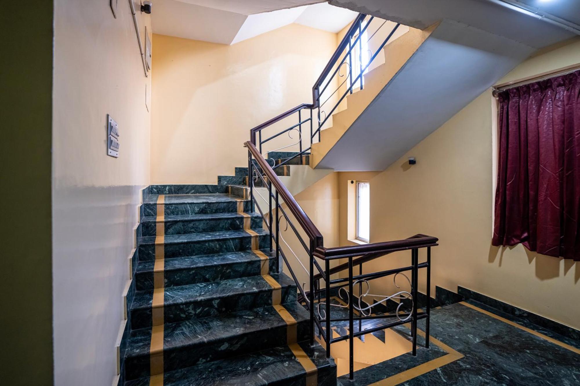 hotel Vyshak residency Mysore Eksteriør bilde